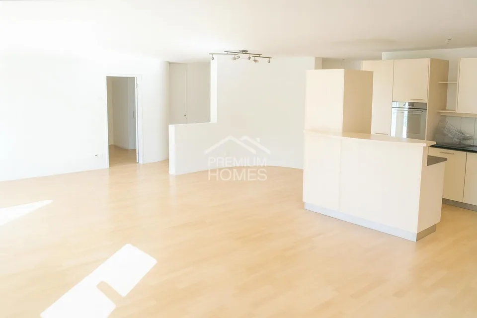 High-yield investment property