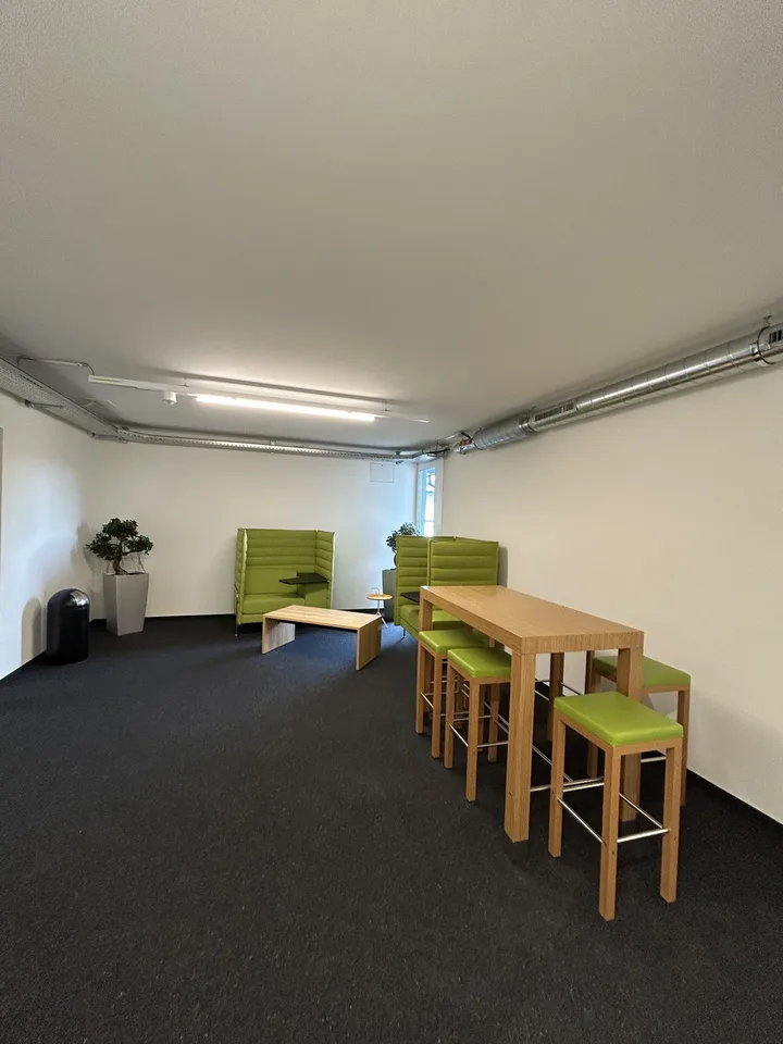 Bureau entièrement aménagé et meublé à Wallisellen à louer