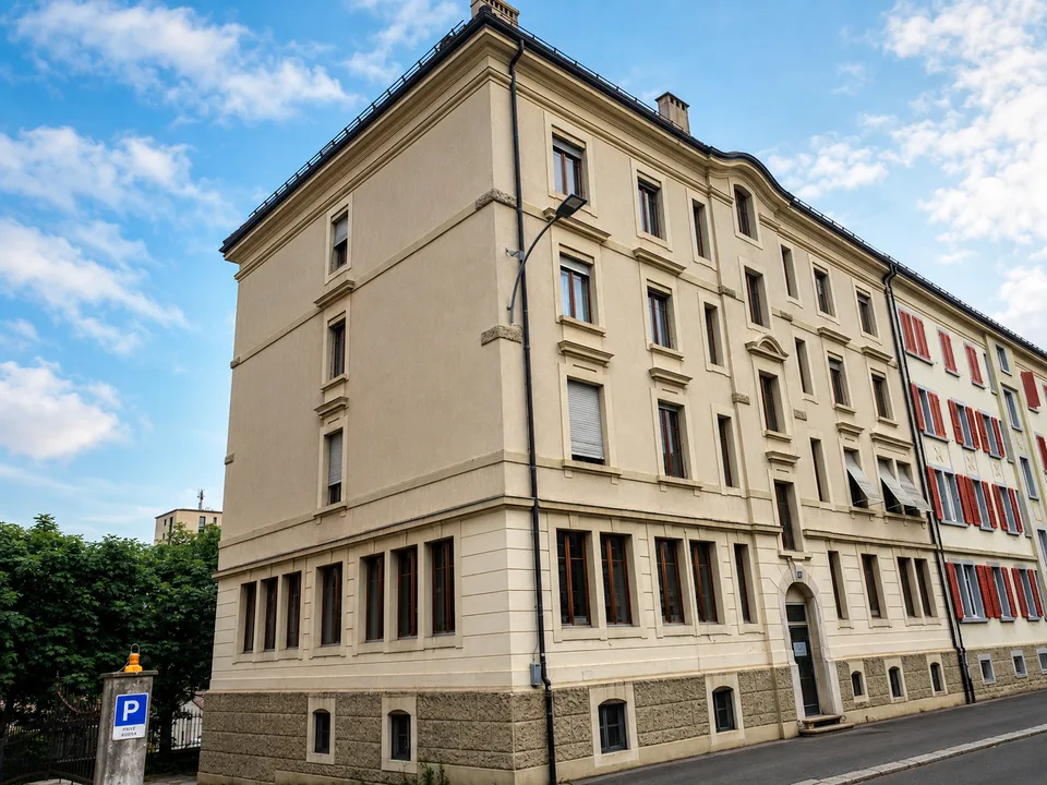 Appartement entièrement neuf de 2,5 pièces d'environ 60 m2 avec balcon et ascenseur