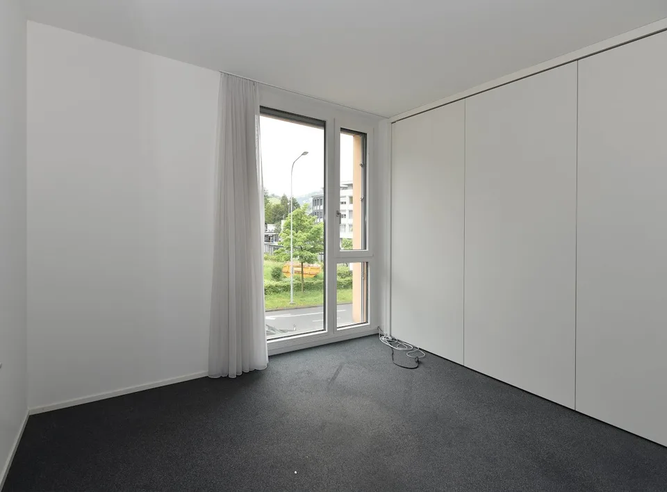 Locaux de bureau au centre de Stans