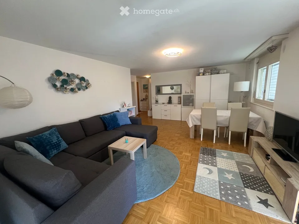 Spacieux appartement de 2,5 pièces meublé avec balcon à Clarens