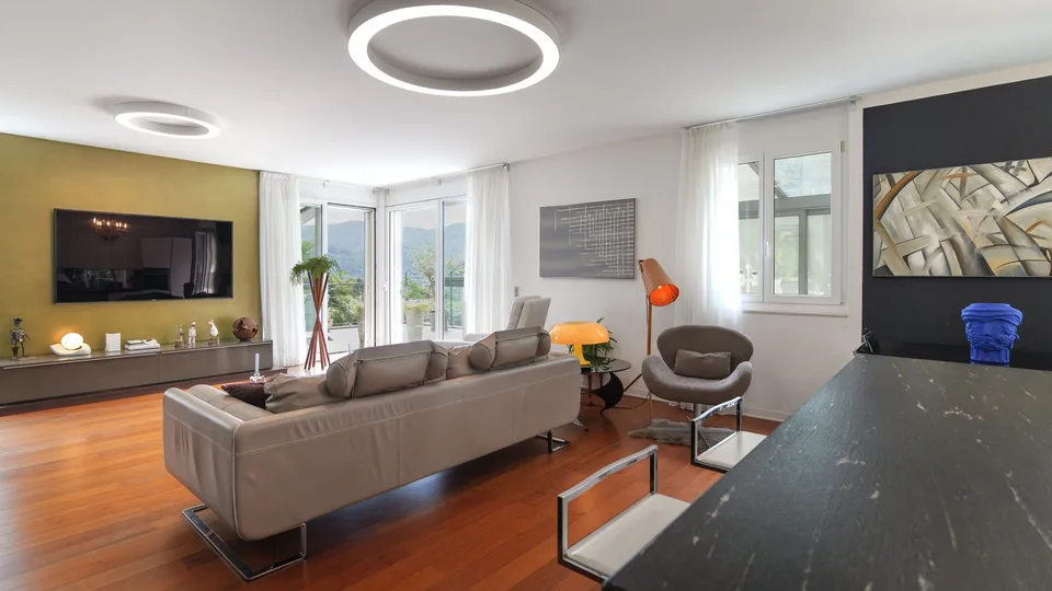 Faszinierendes 5.5-Zimmer-Haus mit Traumterrasse in Caslano – Foto 6 von 13
