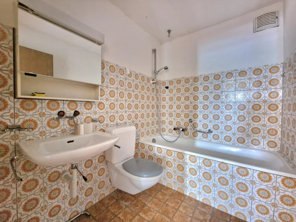 Attraktive Dachwohnung in ruhigem Quartier
