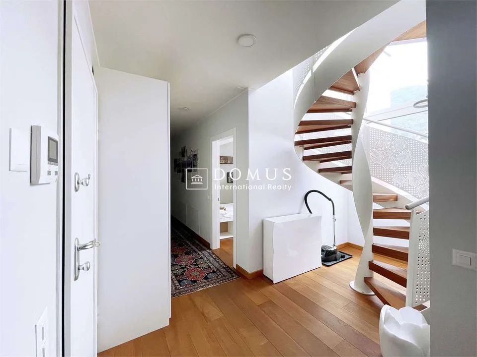 Penthouse exclusif avec terrasse sur le toit et piscine – photo 11 sur 13