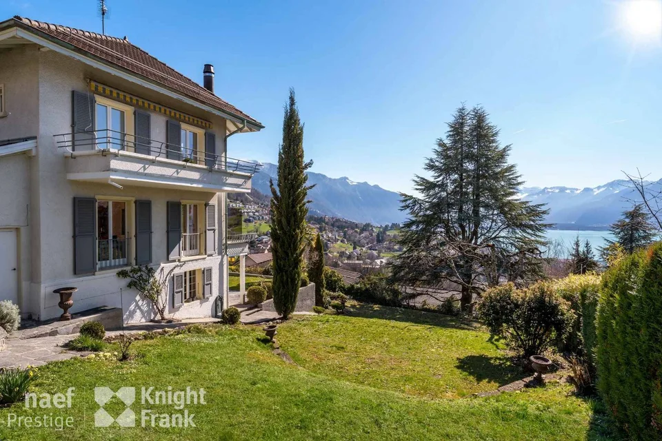 In vendita - Incantevole proprietà di charme nel cuore di Blonay con vista panoramica