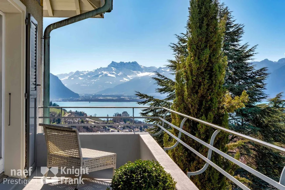 In vendita - Incantevole proprietà di charme nel cuore di Blonay con vista panoramica