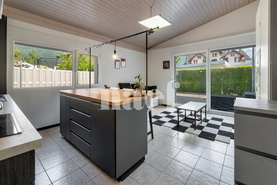Schönes Einfamilienhaus mit 6,5 Zimmern, separatem Studio und Außenpool in Bex zu verkaufen – Foto 13 von 13