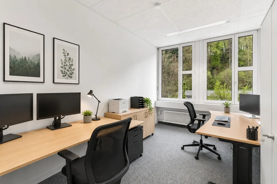 Spazio flessibile per uffici da 191 m² a Dietikon - pronto per l'occupazione, ben collegato e flessibile per l'ampliamento