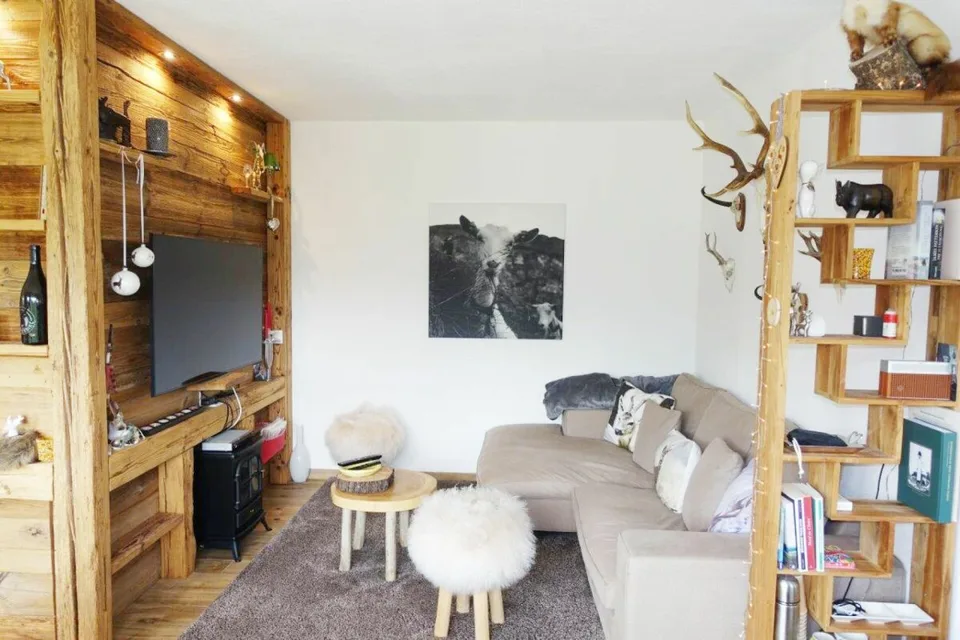 2½-Zimmer-Wohnung im Nebengeschoss