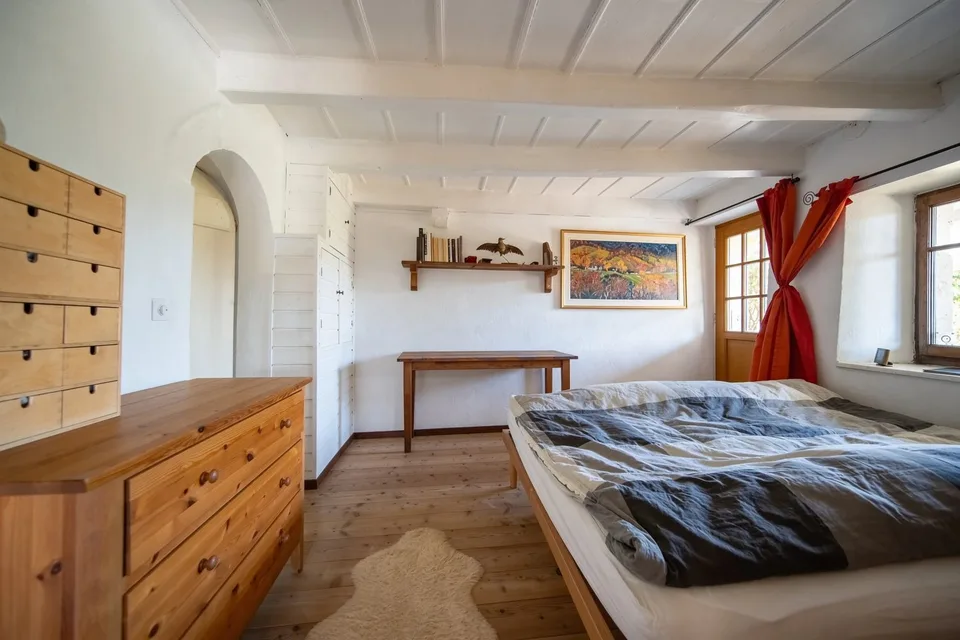 Peney-Dessus Geräumiges Duplex mit 7 Zimmern und Garten