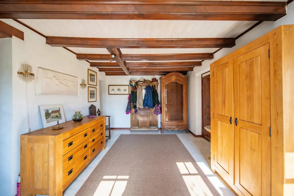 Peney-Dessus Geräumiges Duplex mit 7 Zimmern und Garten