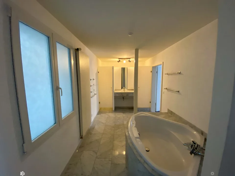 146m2 Loft im Zentrum von Biel
