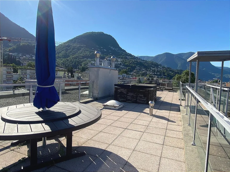 Einzigartiges, möbliertes Penthouse, modern und hell mit Dachgarten – Foto 22 von 30