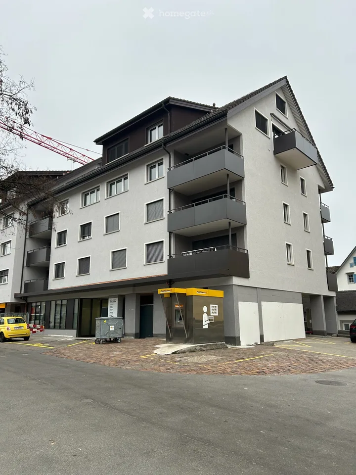 Gewerbelokal an Top-Lage in Wädenswil – Ideal für Retail & Commerce