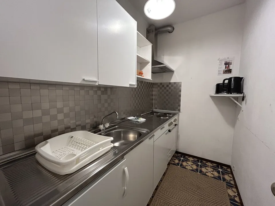 LUGANO-CASSARATE Monolocale in posizione privilegiata