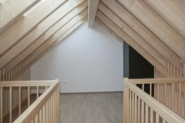 Charmantes 1.5 Zimmer Loft mit Galerie in Kleinandelfingen
