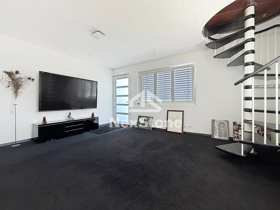 Casa indipendente di 7,5 locali con bella vista panoramica sulle montagne – foto 12 di 14