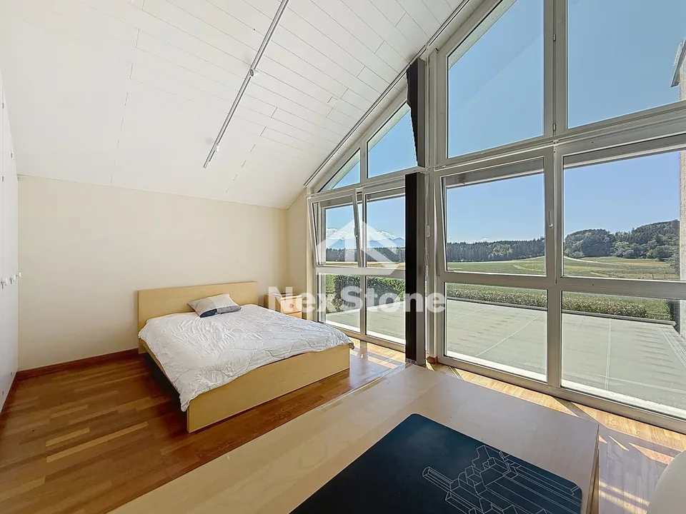 Casa indipendente di 7,5 locali con bella vista panoramica sulle montagne – foto 9 di 14