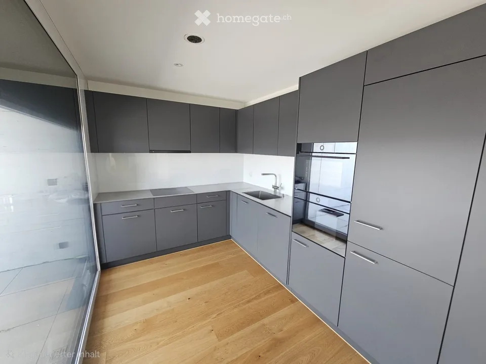 Exclusive 2.5-room attic apartment "Tannwiese" / First rental