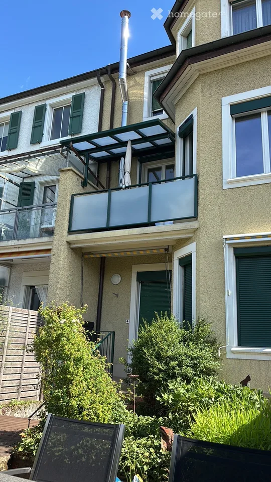 Maisonnette mit Einliegerwohnung, Garage, Abstellp., Garten