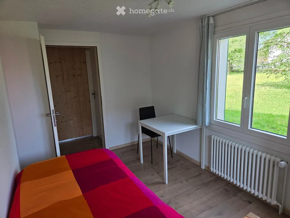 Schönes, möbliertes, gepflegtes Zimmer mit Grillmöglichkeit