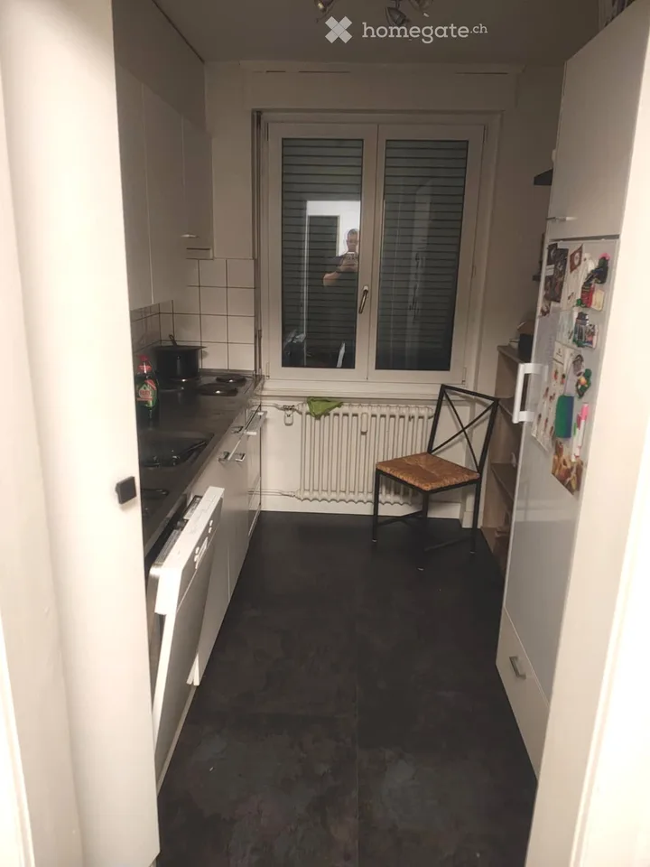 Camera arredata Berna Muri disponibile immediatamente