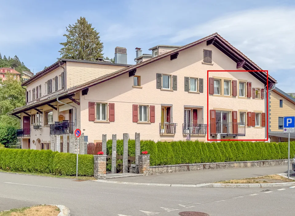 Ampio duplex PPE di 5.5 locali con garage nel cuore di Ste-Croix