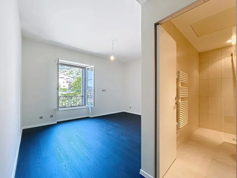 Elegantes 5-Zimmer-Wohnung mit Panoramablick