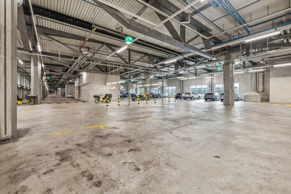 Zentral gelegener Einstellhallenplatz - Nähe Basel SBB