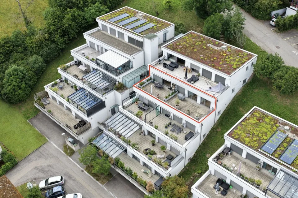 TRAUMHAFTE TERRASSENWOHNUNG MIT ALPENPANORAMA