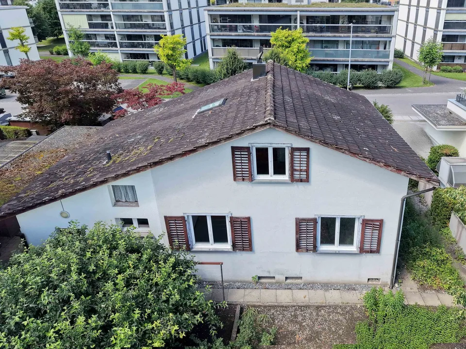 Maison unifamiliale – indépendante, riche en potentiel, idéale pour les familles – photo 8 sur 12