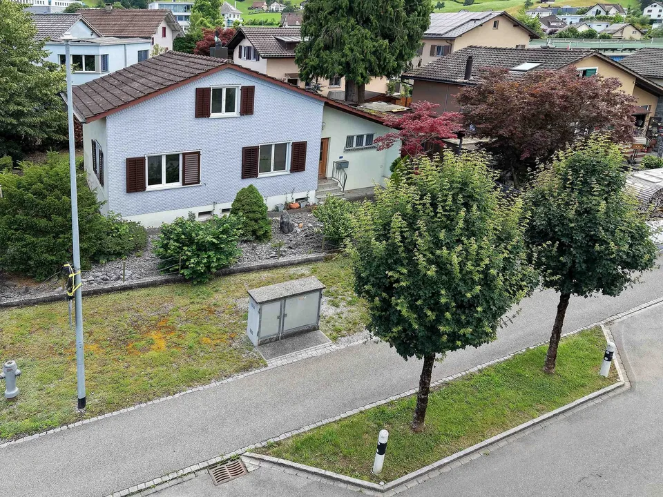Casa unifamiliare – indipendente, ricca di potenziale, ideale per le famiglie