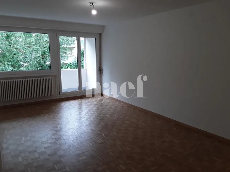 6-room apartment in a quiet location