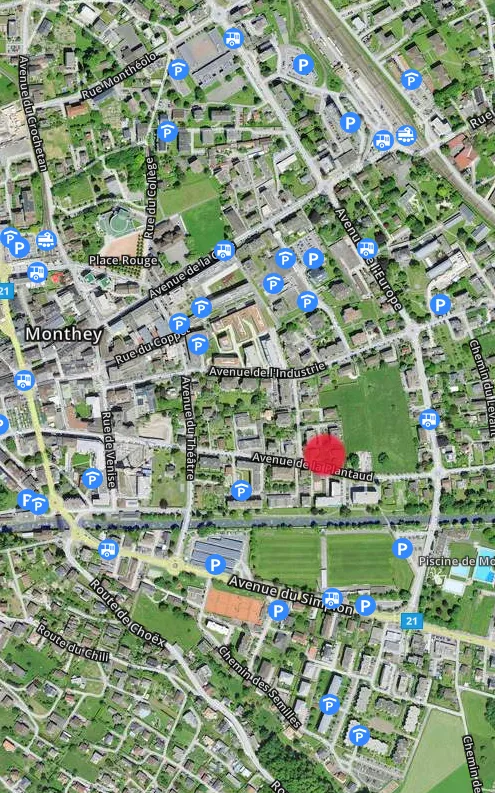 ZU VERMIETEN IN MONTHEY, DOPPELT ÜBERDACHTER PARKPLATZ