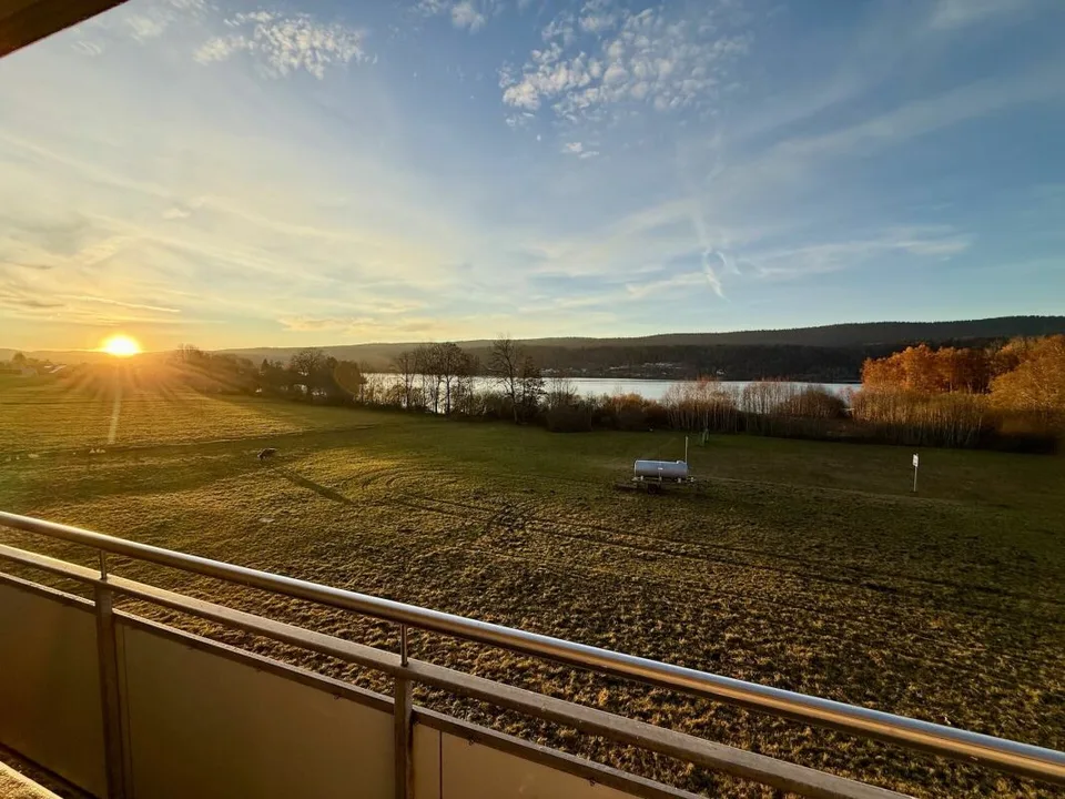 Le privilège d'une première ligne face au lac
