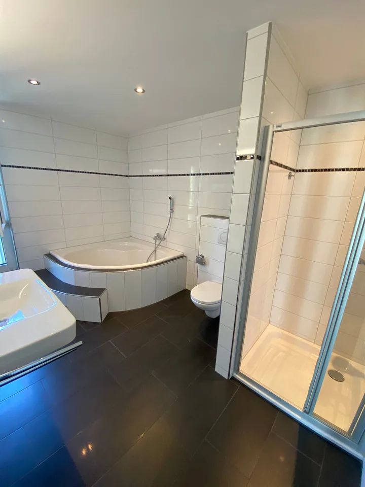 Helle 3.5-Zimmerwohnung mit Balkon in Luzern