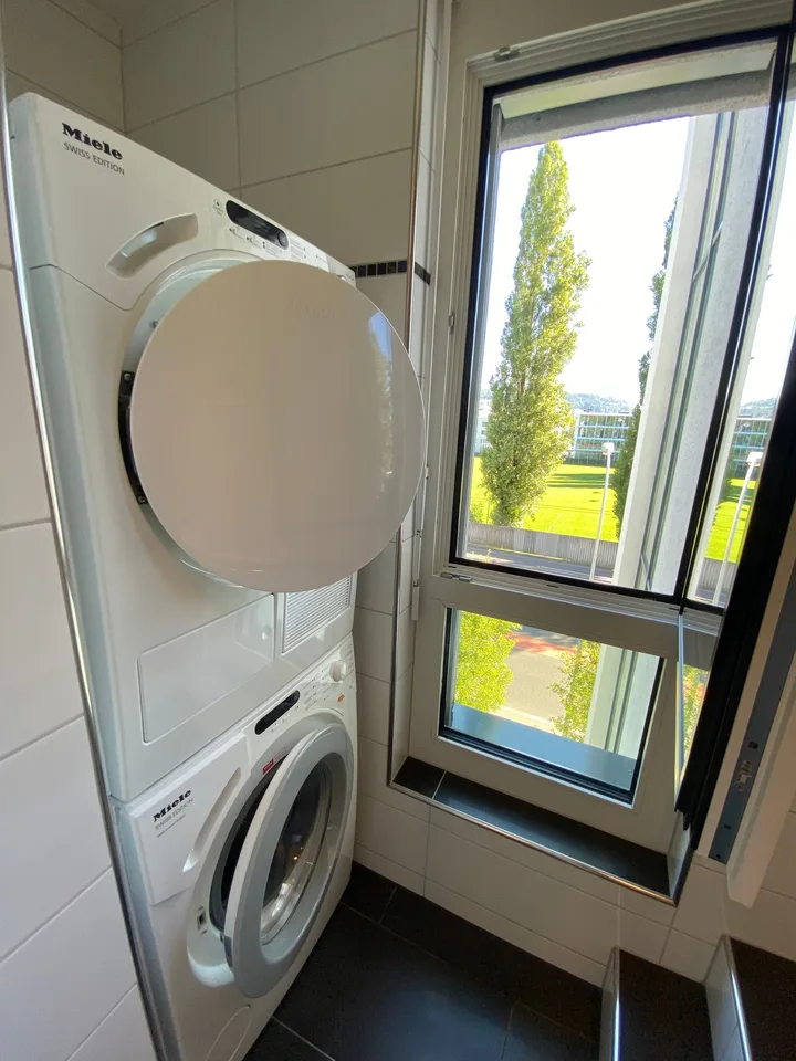 Helle 3.5-Zimmerwohnung mit Balkon in Luzern