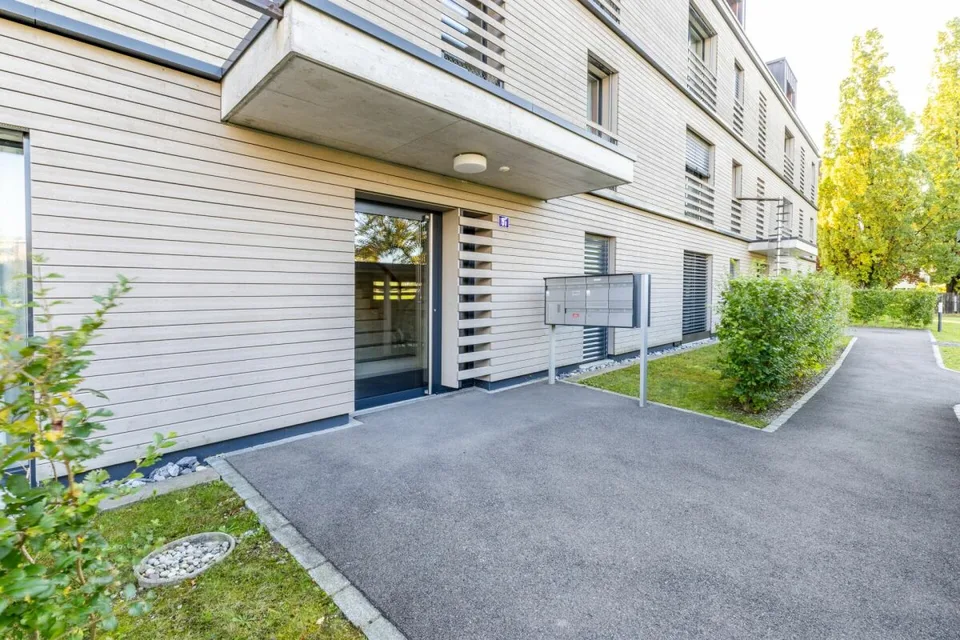 Attraktive 2.5-Zimmer-Gartenwohnung mit Charme – Foto 14 von 17