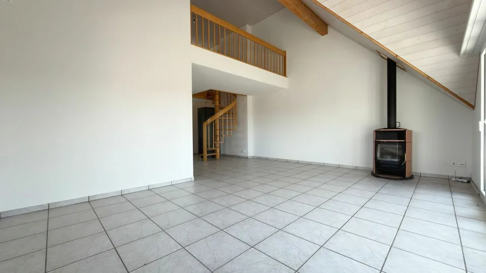 Vivre avec une vue - spacieux appartement-maisonnette avec galerie et balcon ensoleillé