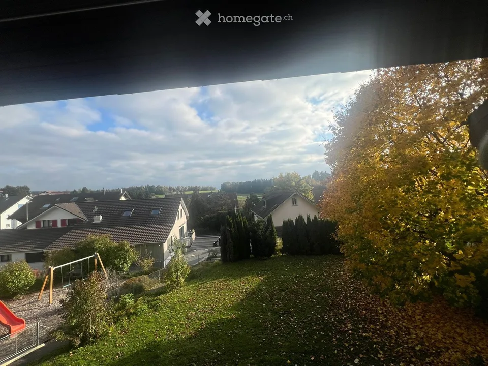 Appartement 4.5 pièces avec balcon à Oberwil-Lieli