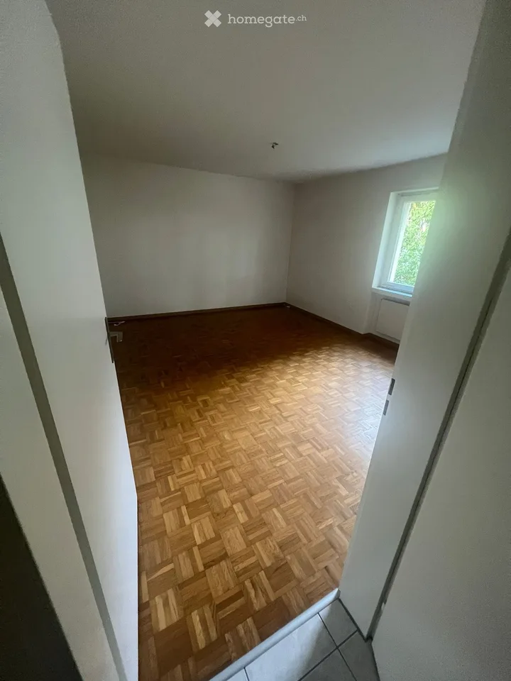 Appartement 4.5 pièces avec balcon à Oberwil-Lieli