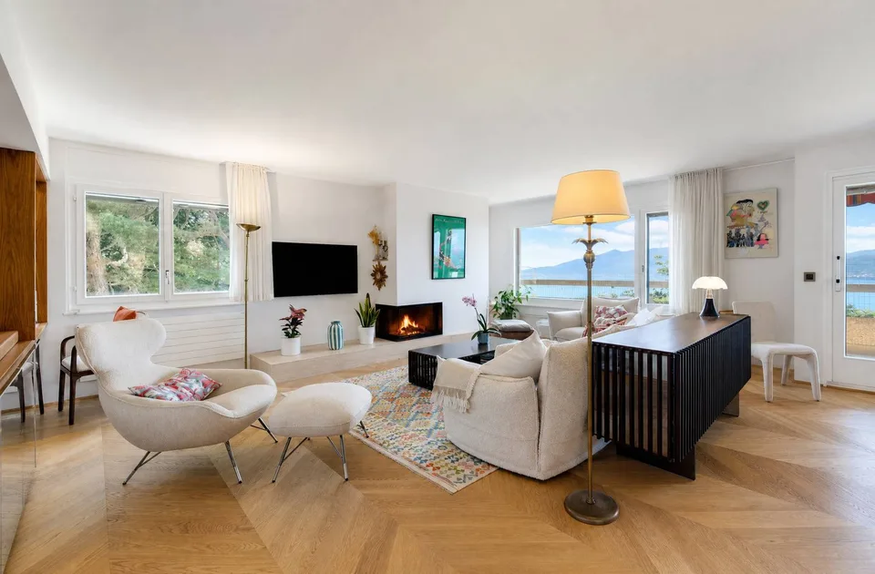 Prächtige 5.5-Zimmer-Wohnung mit Panoramablick auf den See und den Lavaux