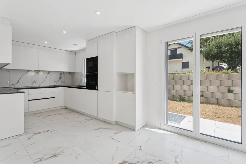 Meravigliosa casa nuova a schiera di 5,5 locali in fondo