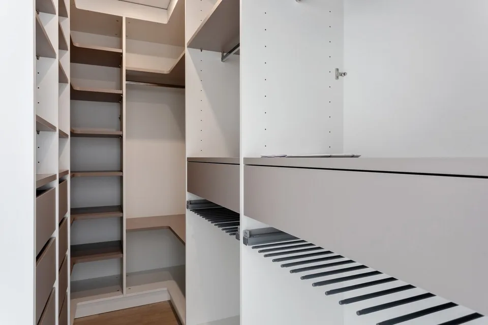 Prächtiges neues Reihenhaus mit 5,5 Zimmern am Ende – Foto 8 von 13