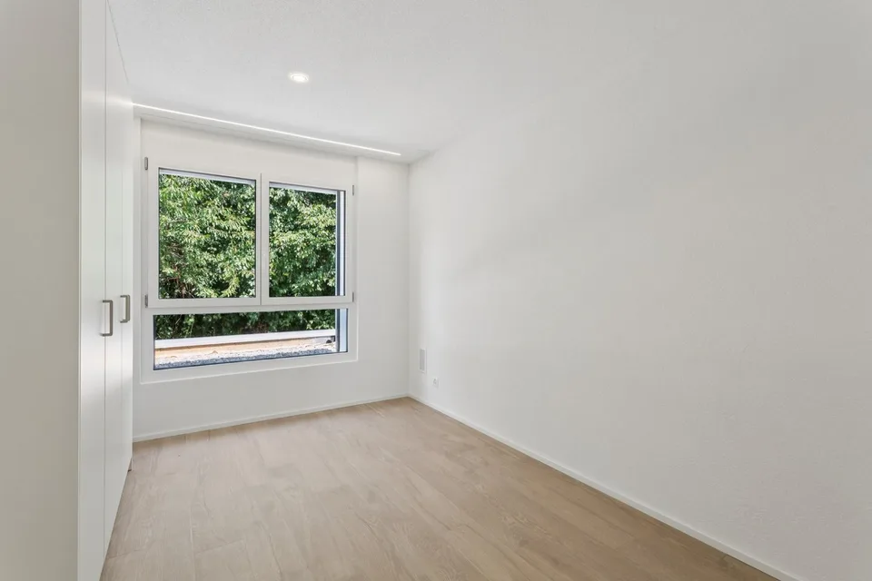 Prächtiges neues Reihenhaus mit 5,5 Zimmern am Ende – Foto 11 von 13