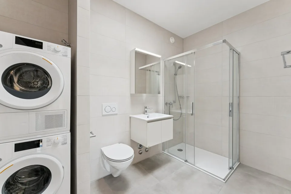 Helles Apartment im letzten Stock