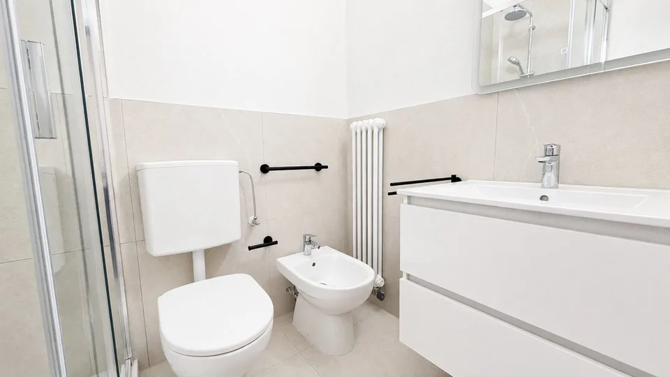 FINO 3 MONATE KOSTENLOS - 1,5 Zimmer renoviert und modern in Lugano