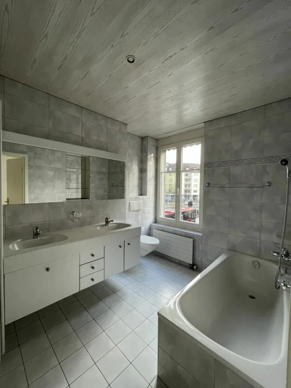 Bel appartement 5 pièces à Bern/Eigerplatz à louer !