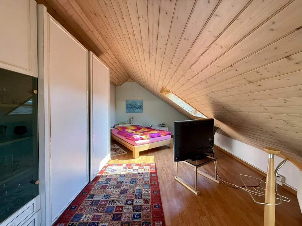 Propriété unique avec espace commercial, jardin paradisiaque et potentiel d'expansion – photo 14 sur 23