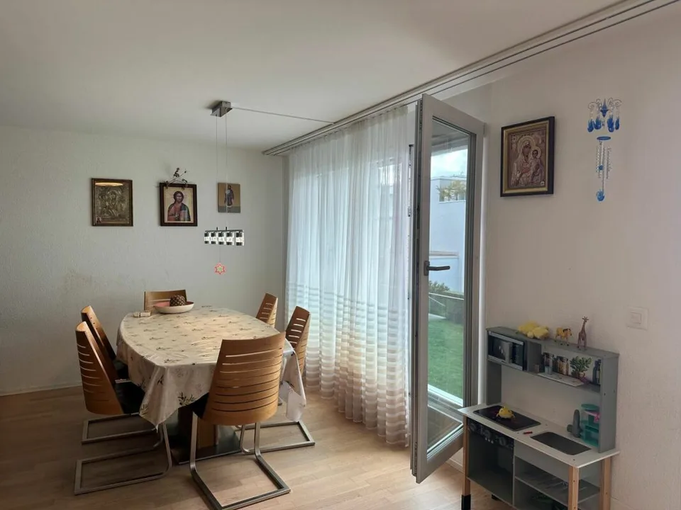 Ampio appartamento di 3.5 locali in una zona tranquilla